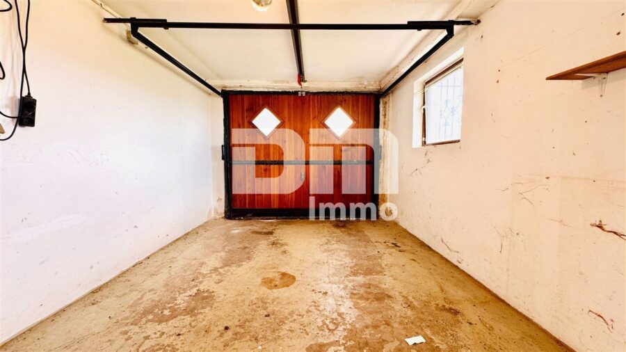 (R)eserviert!!!Hochwertiges 1-2 Familienhaus mit großem Garten in erhobener Ortsrandlage - Souterrain Garage